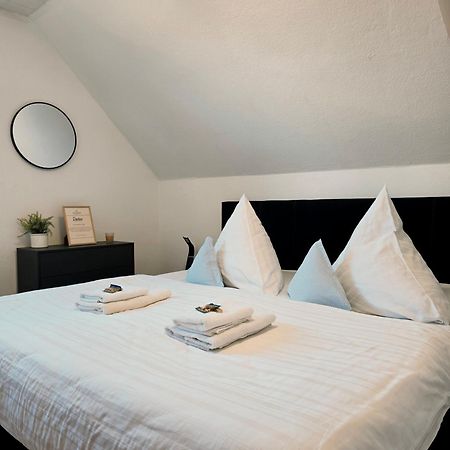 Ama Home Apartment In Hiddenhausen - Wlan, Smart-Tv - Nahe A30 & A2 - Nur 10 Min Von Herford Extérieur photo
